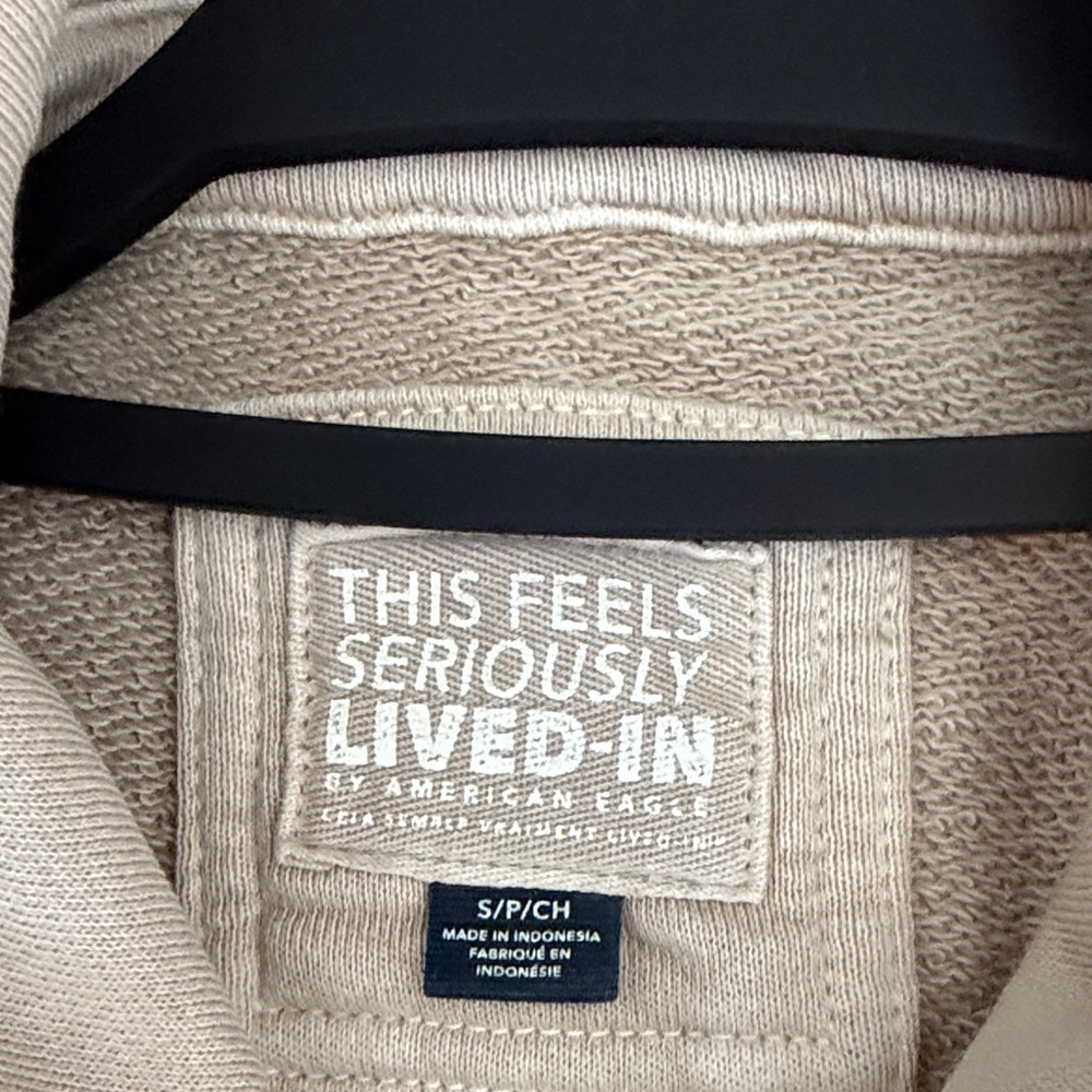American Eagle Outfitters Beige Button-Down Shirt Jacket - Picture 2 of 3